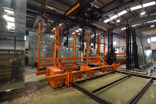 TUROMAS machinery at Crielec S.L..
