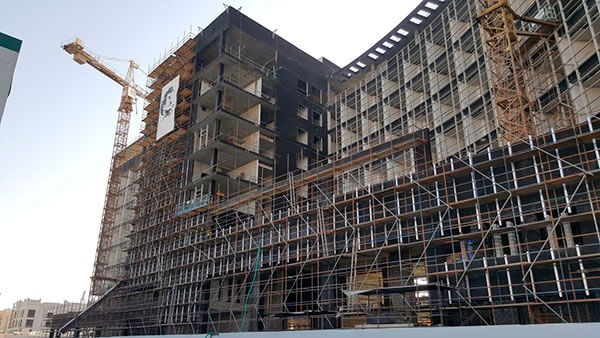 Ventilated facades of Sistema Masa for a 46-meter-high hotel in Doha