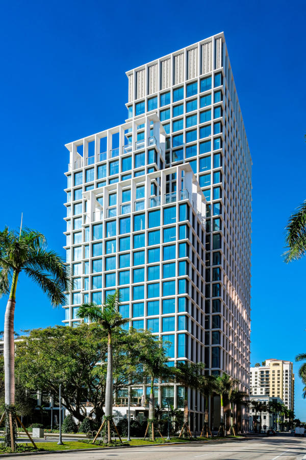 One Flagler Redefines West Palm Beach’s Skyline with Revolutionary Glass Innovation