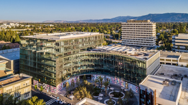 Vitro Glass Transforms Innovative Mixed-Use Space on San Jose’s Acclaimed Santana Row