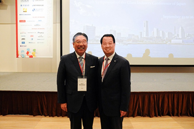 Peng Shou Meets with President Takuya Shimamura of AGC Inc.
