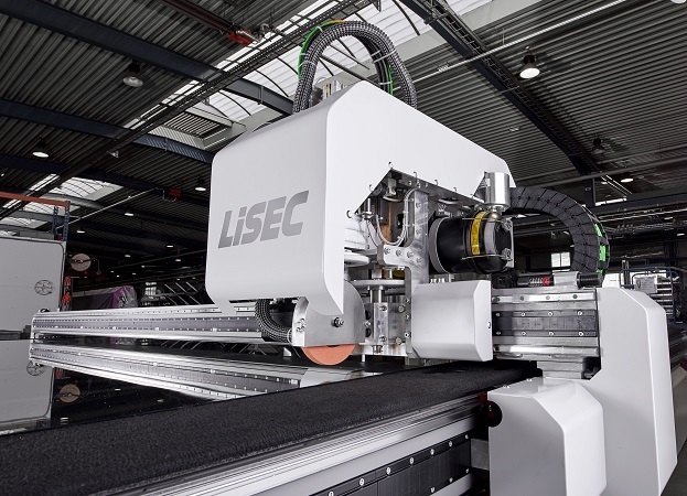 LiSEC SprintCut is the fastest cutting table for flat glass