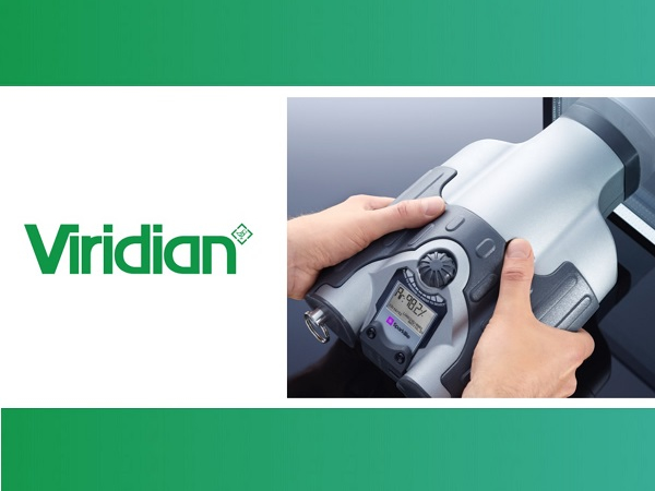 Viridian Glass – The lucky winner of Sparklike Handheld™ device