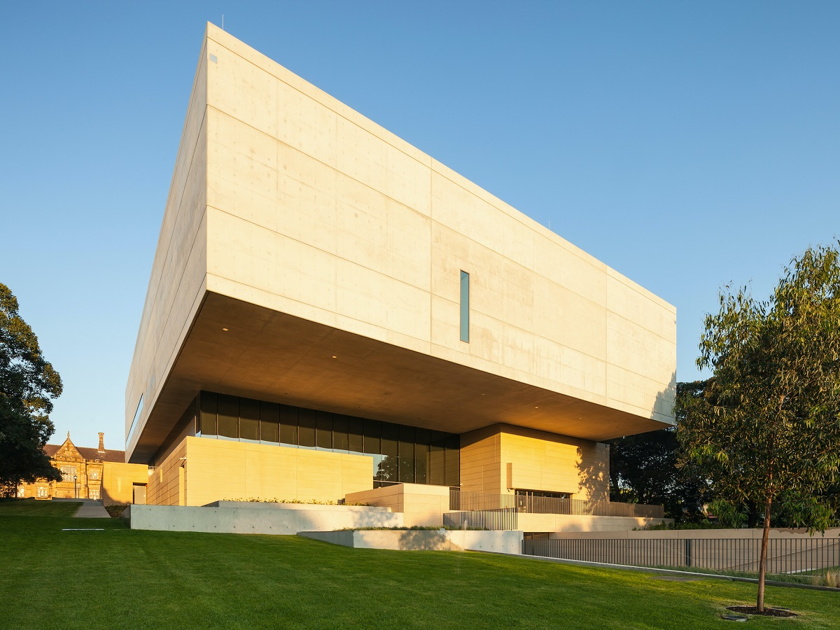 OKALUX: Chau Chak Wing Museum, Sydney - In the right light - Vimarsana News