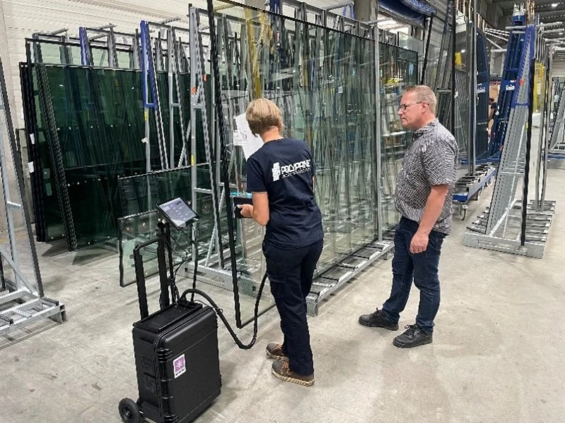 Polypane Glasindustrie invests in IGU quality with Sparklike Laser Portable 2.1 - Vimarsana News