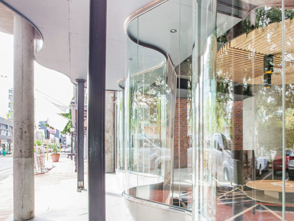 Experience Spectacular Curved Glass Designs with evguard®