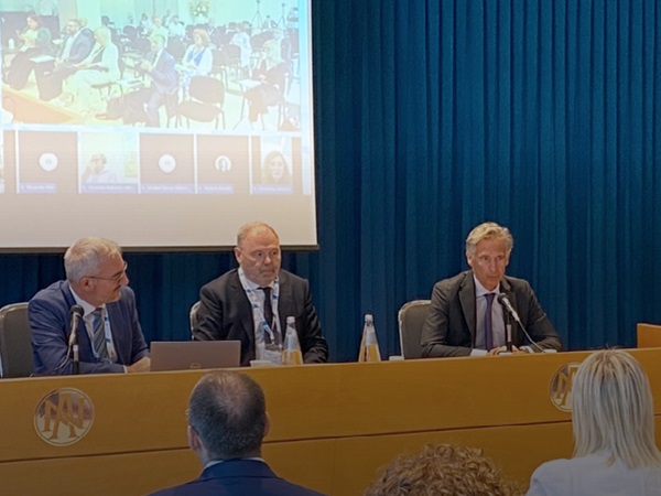 Fenzi Group Hosts GIMAV General Assembly, Celebrating Italian Glass Industry Excellence
