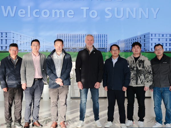 Eastman and Sunny SmartLead Technologies Join Forces to Address ADAS Camera Transmitted Double Image Challenge