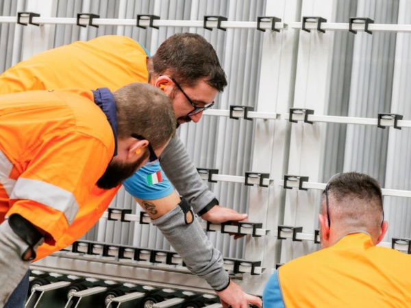 National Glass Expands Processing Capabilities with New FOREL Vertical Edgework Machine