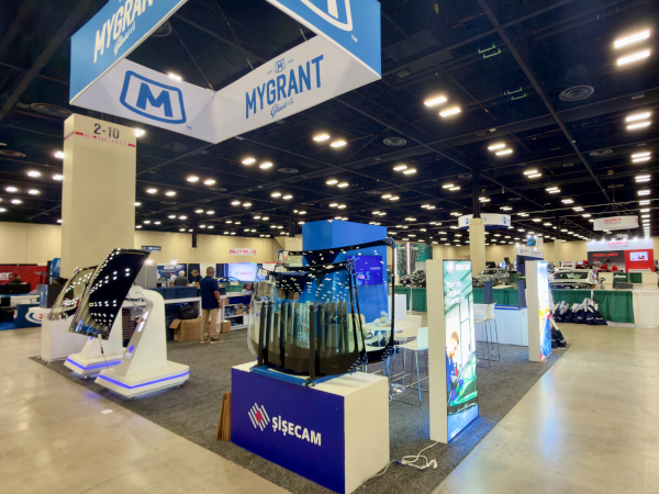 Şişecam Showcased Innovative Automotive Glass Solutions at Auto Glass Week Fair