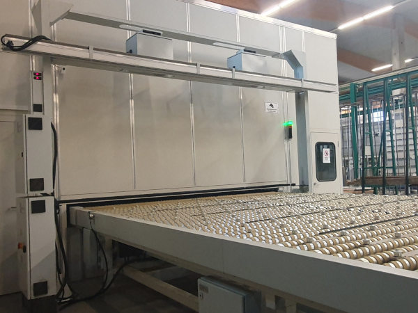 Viprotron Temper Scanner Strengthens Quality Assurance at Thiele Glas