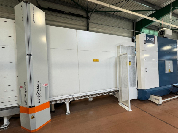 LineScanner for Final Quality Control at Devglass Group