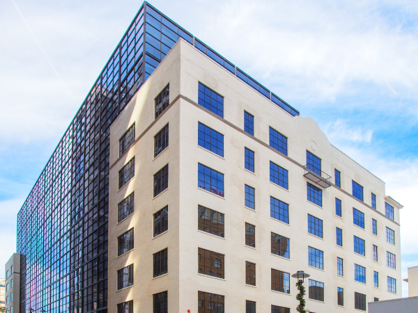 Maple Terrace Office Tower (Photography: Hong Photography)