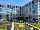 Glas Trösch Glass Enhances Community-Focused Face2Face Campus