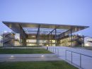 Natural Light for Focused Learning – OKALUX in the John Spoor Broome Library