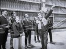 MEP Tobback visits a float glass plant in Mol