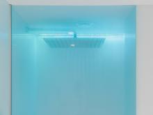 Glass in the bathroom | OmniDecor