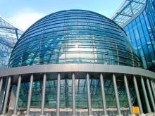 NorthGlass hyperbolic glass lit up the star of Qingyuan Science and Technology