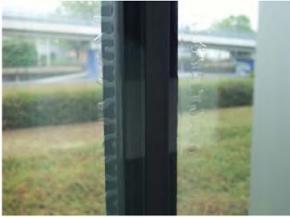 Defect in IGU with laminated glass pane