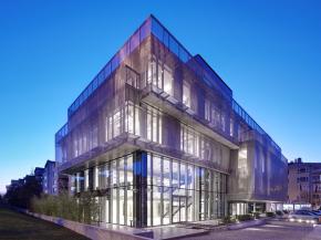 LEEDing the way in advanced glazing for more energy efficient buildings