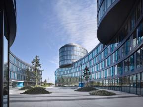 Aviatica building in Prague showcases Guardian® glass.