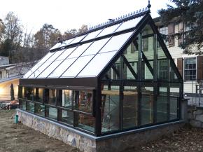 Solar Innovations® Architectural Glazing Systems’ greenhouse project