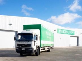 PRESS GLASS SA has acquired two factories of the Pilkington group