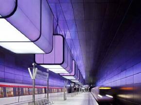 Lightning box  | station “HafenCity Universität” | Hamburg | ca. 250 m² | Fini Curve VSG 