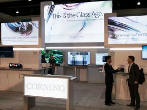 Corning Showcases Advanced Glass Technologies at Display Industry Event