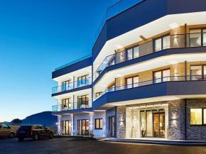 Enjoy the view – stunning AMG Glass Balustrades maximises light for Sonja Alpine Resort, in the Austrian Alps