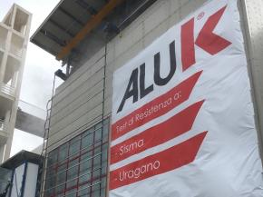 AluK’s SL50 façade defeats hurricane testing at the Building Future Lab conference