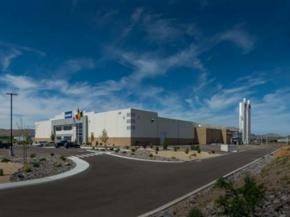 Deceuninck North America showcases innovative and colorful new products at GlassBuild