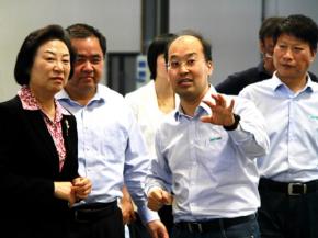 Member of CPPCC Standing Committee Jing Liang Visited LandGlass