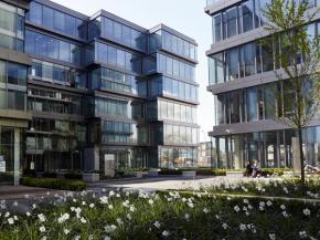 POLFLAM glass in the facade of Oxygen Park: a modern office complex in the business area of Warsaw