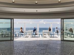 Glass Curved Doors – Tate St. Ives Art Gallery