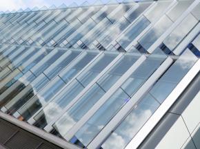 Suntuitive® Dynamic Glass continues to expand globally with installation of Dynamic Fins on the University of Cambridge Civil Engineering Building.