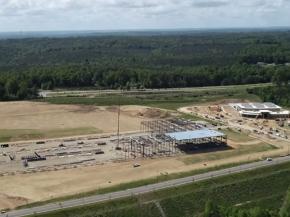 Video coverage of the construction site of Press Glass' new plant in the USA