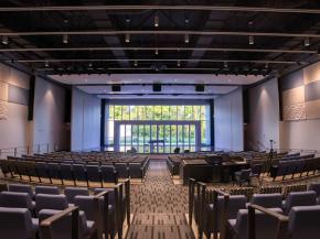 The NanaWall SL70 system helps the Fritzsche Center shine.