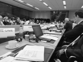 Glass industry supports an EC industrial transformation Master Plan at High-level Group meeting