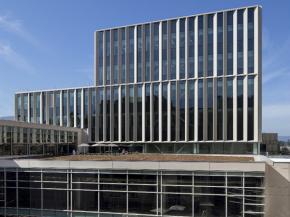 SOLARBAN 70 glass helps California health pavilion earn LEED Gold certification