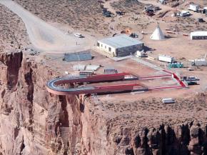 Science Meets Nature High Above the Grand Canyon - Trosifol