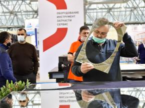 Mir Stekla 2021 shows new equipment and technology