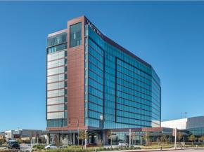 Solarban® 90 glass adds drama, performance to Westin Irving Convention Center Hotel