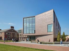 SOLARBAN® 70 glass helps Lafayette College Rockwell Integrated Sciences Center advance sustainability standards