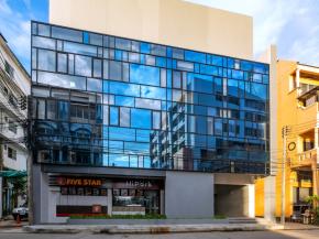 Guardian Glass Project: Theppanya Hospital