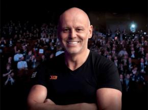 UK’s #1 motivational business speaker to whip up 30-minute storm at Glazing Summit