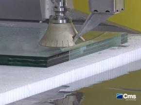 CMS smartline: the ideal waterjet machine for processing laminated safety glass