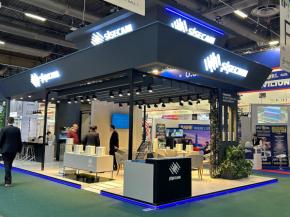 Şişecam Exhibited High Qualify Glass Fiber Products at JEC World