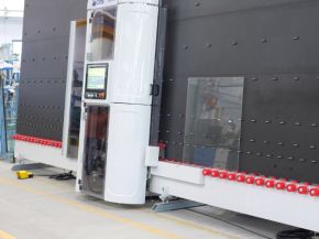 The most cost-effective solution for seaming rectangular glass? CMS aura!