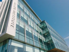 OKATECH Glass Brings Brain Research into the Light